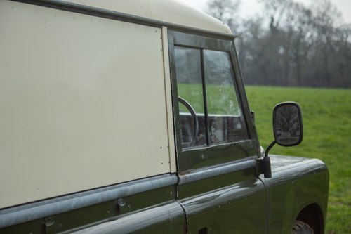 NO RESERVE - 1982 Land Rover Series III 109 For Sale (picture 98 of 160)