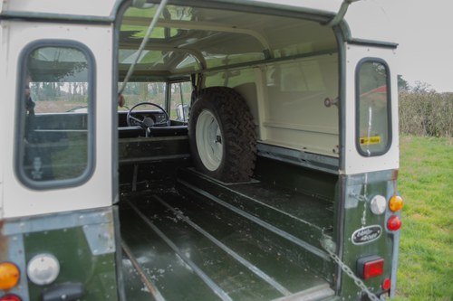 NO RESERVE - 1982 Land Rover Series III 109 For Sale (picture 49 of 160)