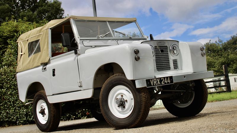 1960 Land Rover Series II For Sale (picture 1 of 108)