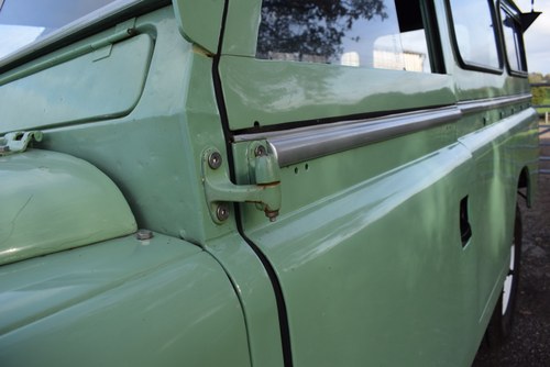 1976 Land Rover Series IIA 109” Station Wagon En venta (imagen 135 de 184)