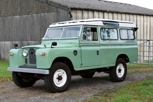 1976 Land Rover Series IIA 109” Station Wagon En venta (imagen 4 de 184)