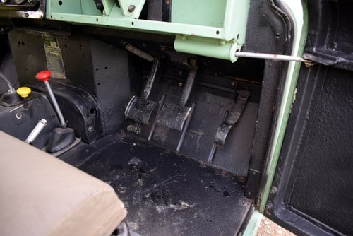 1976 Land Rover Series IIA 109” Station Wagon En venta (imagen 31 de 184)