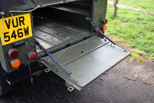 1981 Land Rover Series III Lightweight In vendita (immagine 63 di 162)