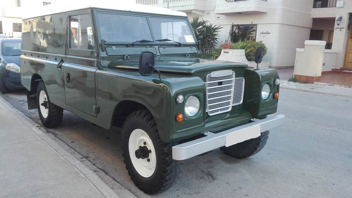 1976 Land Rover Series III LWB For Sale By Auction