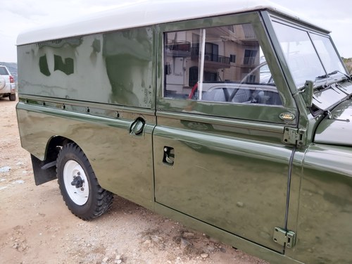 1976 Land Rover Series III LWB For Sale (picture 64 of 106)