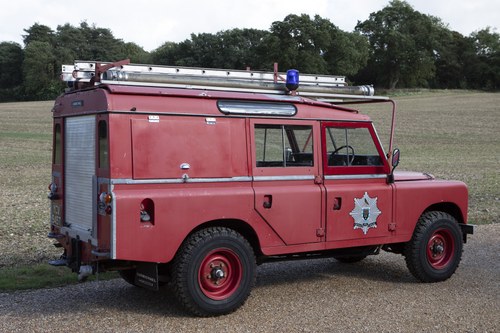 1979 Land Rover Series III 109 Carmichael Fire Engine In vendita (immagine 6 di 164)