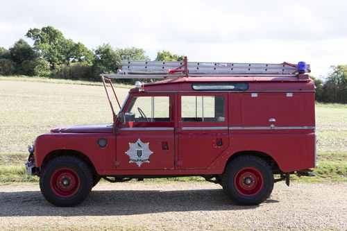 1979 Land Rover Series III 109 Carmichael Fire Engine In vendita (immagine 14 di 164)