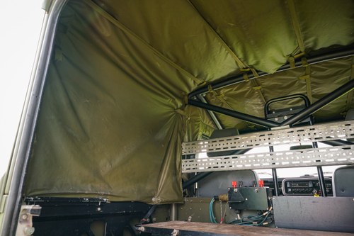 1999 Land Rover Defender TUL Wolf Winter Water Hardtop In vendita (immagine 96 di 206)