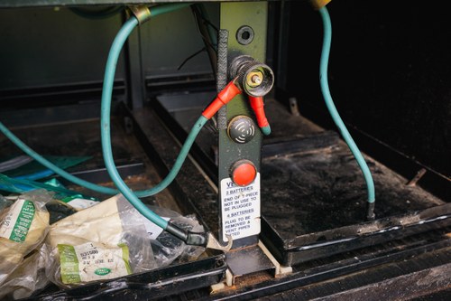 1999 Land Rover Defender TUL Wolf Winter Water Hardtop In vendita (immagine 102 di 206)