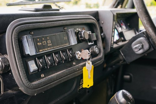 1999 Land Rover Defender TUL Wolf Winter Water Hardtop In vendita (immagine 51 di 206)