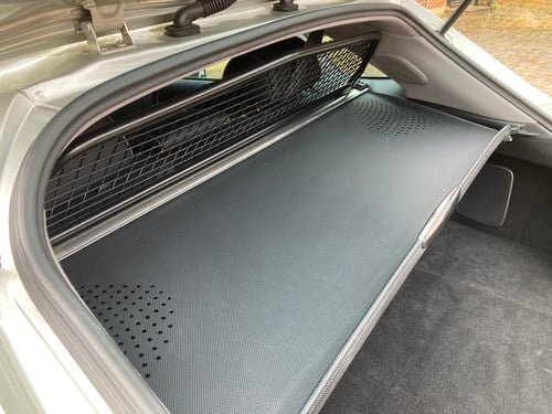 RESERVE LOWERED - 2002 Lexus IS300 SportCross Te koop (foto 78 van 123)