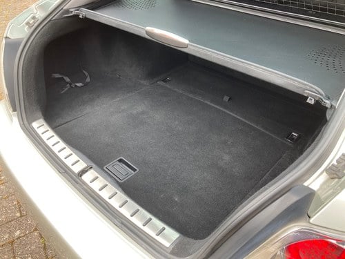 RESERVE LOWERED - 2002 Lexus IS300 SportCross Te koop (foto 72 van 123)