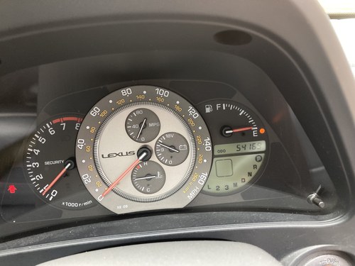 RESERVE LOWERED - 2002 Lexus IS300 SportCross Te koop (foto 22 van 123)