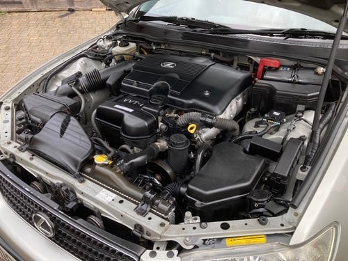 RESERVE LOWERED - 2002 Lexus IS300 SportCross Te koop (foto 111 van 123)