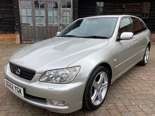 RESERVE LOWERED - 2002 Lexus IS300 SportCross Te koop (foto 8 van 123)