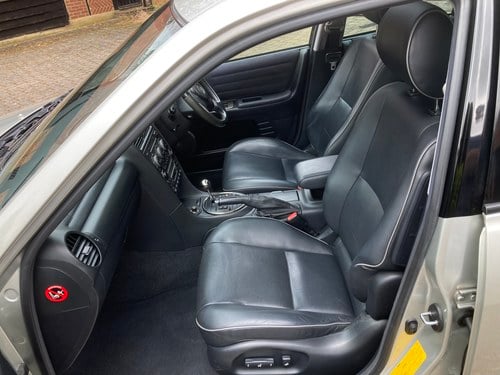 RESERVE LOWERED - 2002 Lexus IS300 SportCross Te koop (foto 24 van 123)