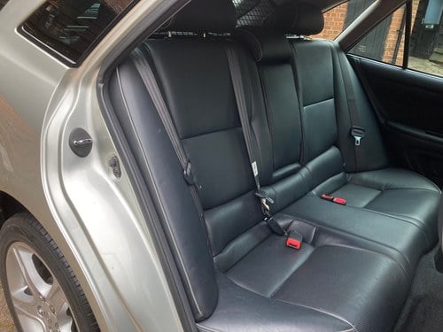 RESERVE LOWERED - 2002 Lexus IS300 SportCross Te koop (foto 36 van 123)