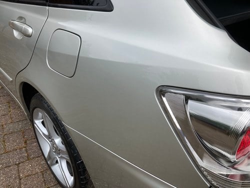 RESERVE LOWERED - 2002 Lexus IS300 SportCross Te koop (foto 77 van 123)