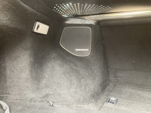 RESERVE LOWERED - 2002 Lexus IS300 SportCross Te koop (foto 67 van 123)