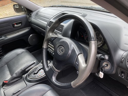 RESERVE LOWERED - 2002 Lexus IS300 SportCross Te koop (foto 19 van 123)