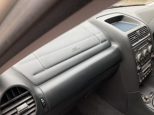 RESERVE LOWERED - 2002 Lexus IS300 SportCross Te koop (foto 25 van 123)