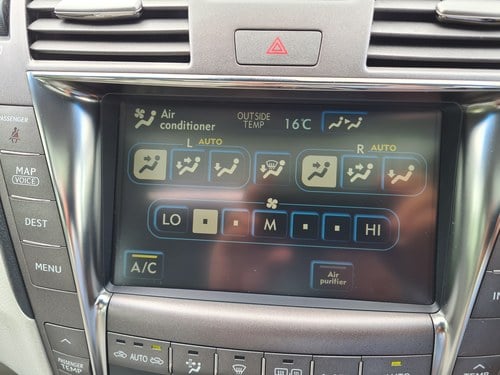 RESERVE LOWERED - Lexus LS 460 SEL In vendita (immagine 21 di 57)