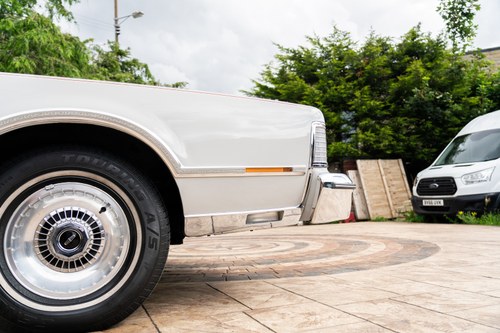1976 Lincoln Continental Cartier Edition For Sale (picture 97 of 182)