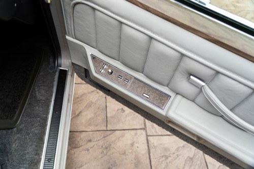 1976 Lincoln Continental Cartier Edition For Sale (picture 59 of 182)