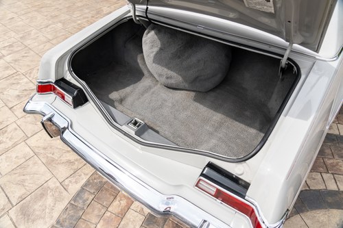 1976 Lincoln Continental Cartier Edition For Sale (picture 78 of 182)