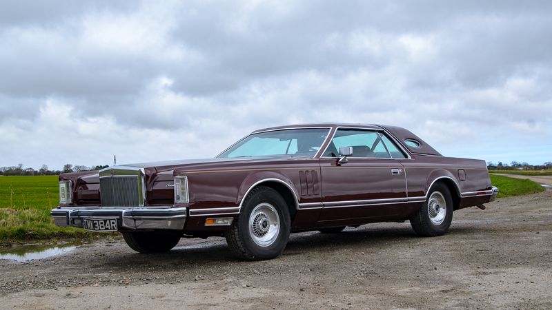 1977 Lincoln Continental For Sale (picture 1 of 81)