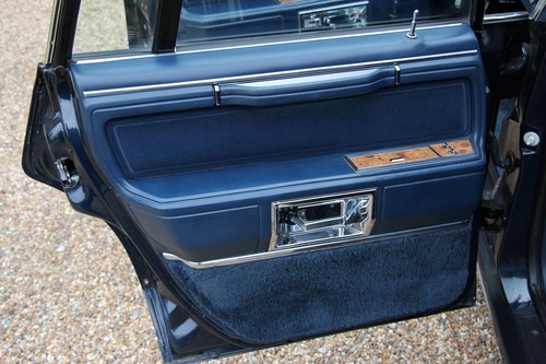 1986 Lincoln Town Car Signature Series In vendita (immagine 29 di 182)