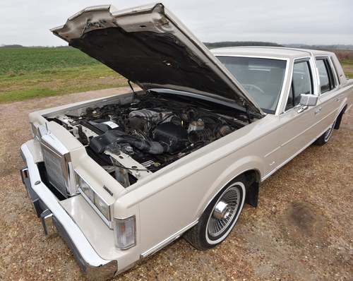 1988 Lincoln Town Car zum Verkauf (Bild 92 von 119)