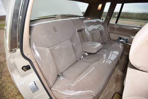 1988 Lincoln Town Car zum Verkauf (Bild 62 von 119)