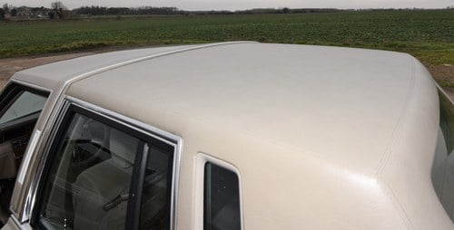 1988 Lincoln Town Car zum Verkauf (Bild 89 von 119)