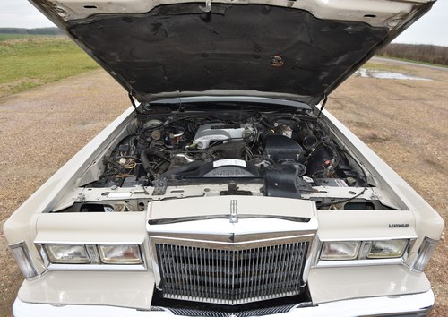 1988 Lincoln Town Car zum Verkauf (Bild 94 von 119)