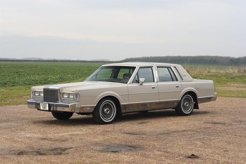 1988 Lincoln Town Car zum Verkauf (Bild 11 von 119)