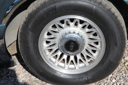 NO RESERVE - 1995 Lincoln Town Car In vendita (immagine 31 di 143)