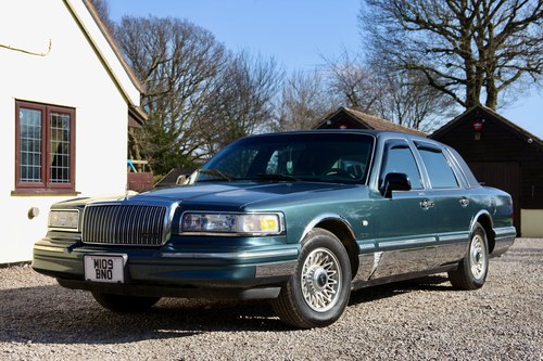 NO RESERVE - 1995 Lincoln Town Car In vendita (immagine 1 di 143)