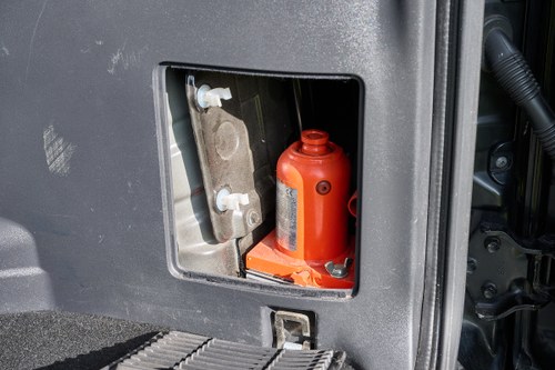 2013 Mitsubishi Shogun Warrior DI-D SWB AUTO For Sale (picture 69 of 157)