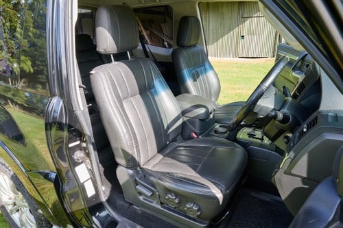 2013 Mitsubishi Shogun Warrior DI-D SWB AUTO For Sale (picture 19 of 157)
