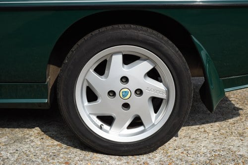 1989 Lotus Excel In vendita (immagine 27 di 150)