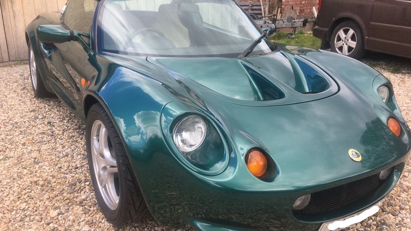 1997 Lotus Elise S1 For Sale (picture 1 of 85)