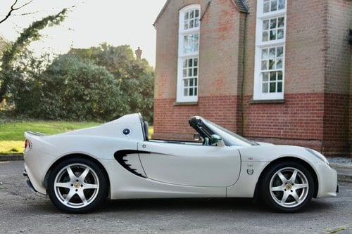2003 Lotus Elise Type 23 zum Verkauf (Bild 2 von 75)