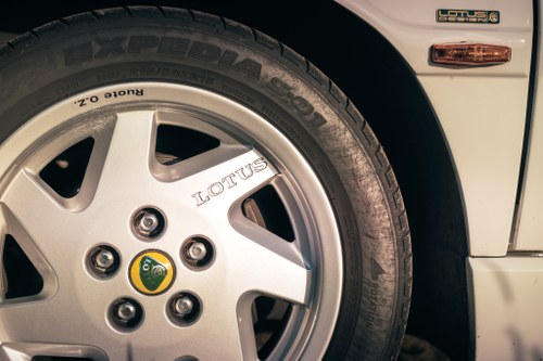 1992 Lotus Esprit Turbo SE ‘High Wing’ zum Verkauf (Bild 50 von 79)