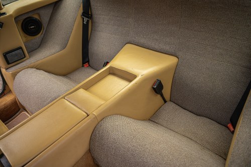 1988 LOTUS EXCEL S.E à vendre (picture 50 of 195)