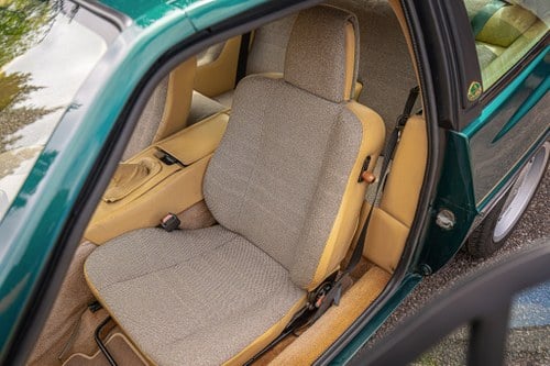 1988 LOTUS EXCEL S.E à vendre (picture 34 of 195)