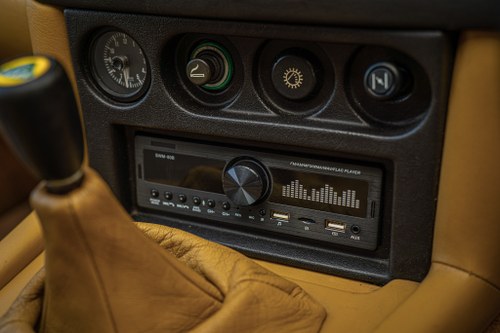 1988 LOTUS EXCEL S.E à vendre (picture 37 of 195)