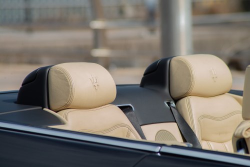 2012 Maserati GranCabrio Auto à vendre (picture 38 of 102)