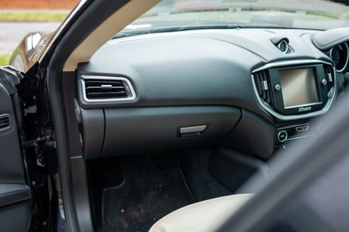 2015 Maserati Ghibli DV6 Auto (M157) à vendre (picture 38 of 187)