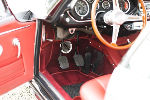 1966 Maserati Mistral 3700 Coupé LHD In vendita (immagine 61 di 153)